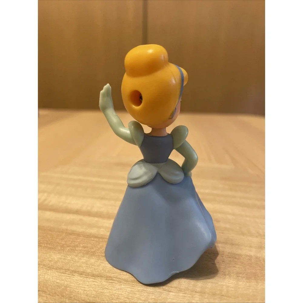 Disney Cinderella Figure 2020 McDonald's Happy Meal Blue Dress 3
